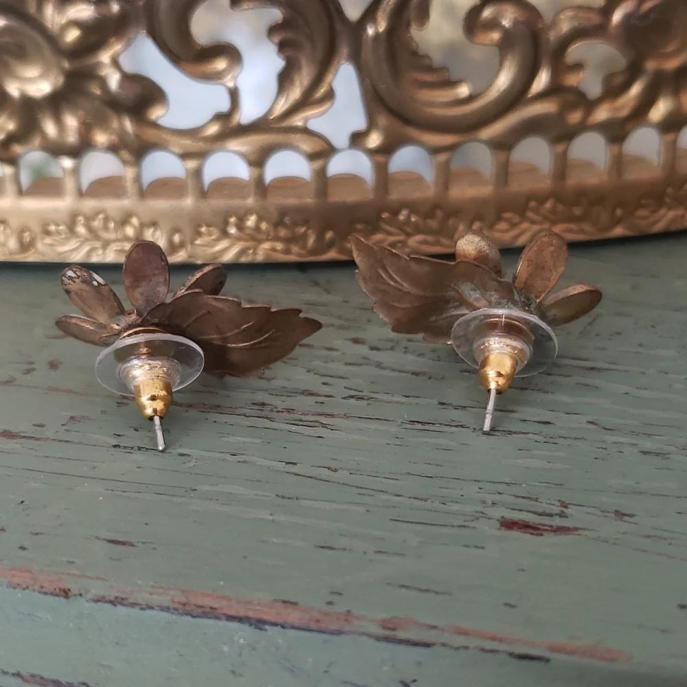 Antique Vintage Reworked Enamel Floral Rhinestone Stud Earrings - Picture 5 of 5